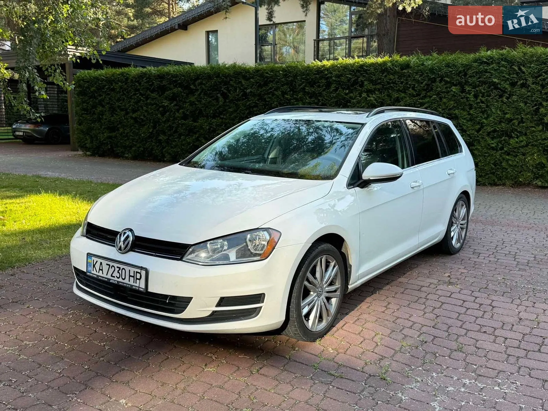 Volkswagen Golf, 2016