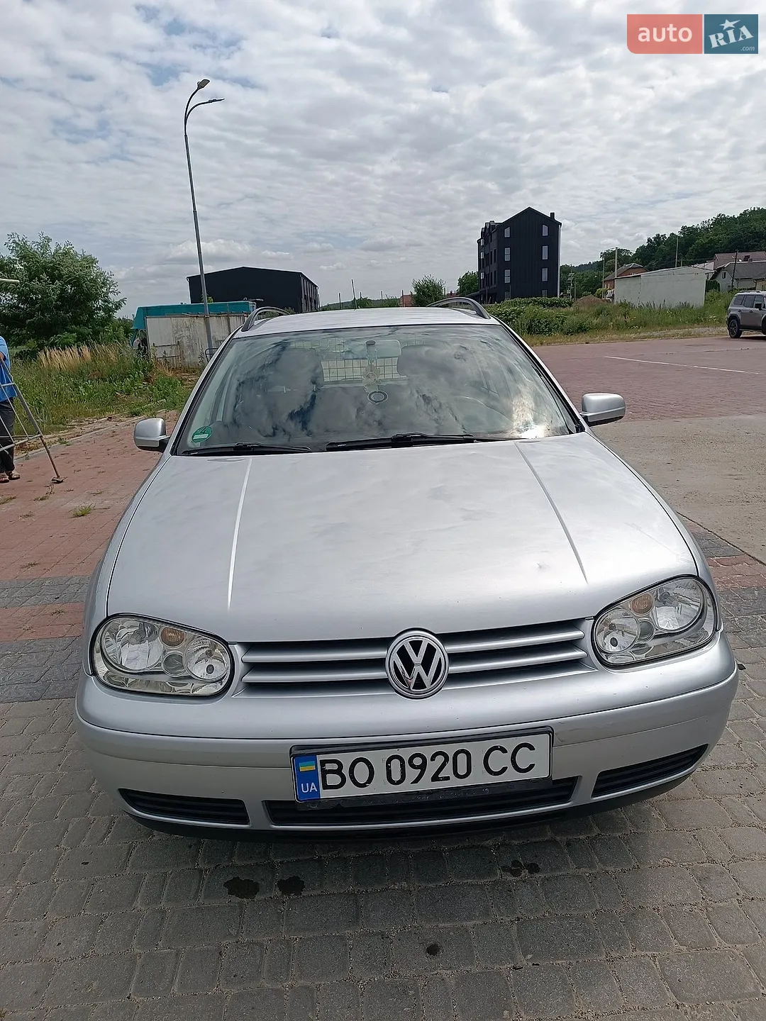 Volkswagen Golf, 2001