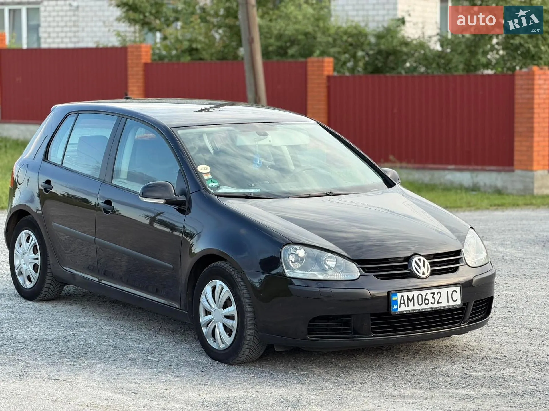 Volkswagen Golf, 2004