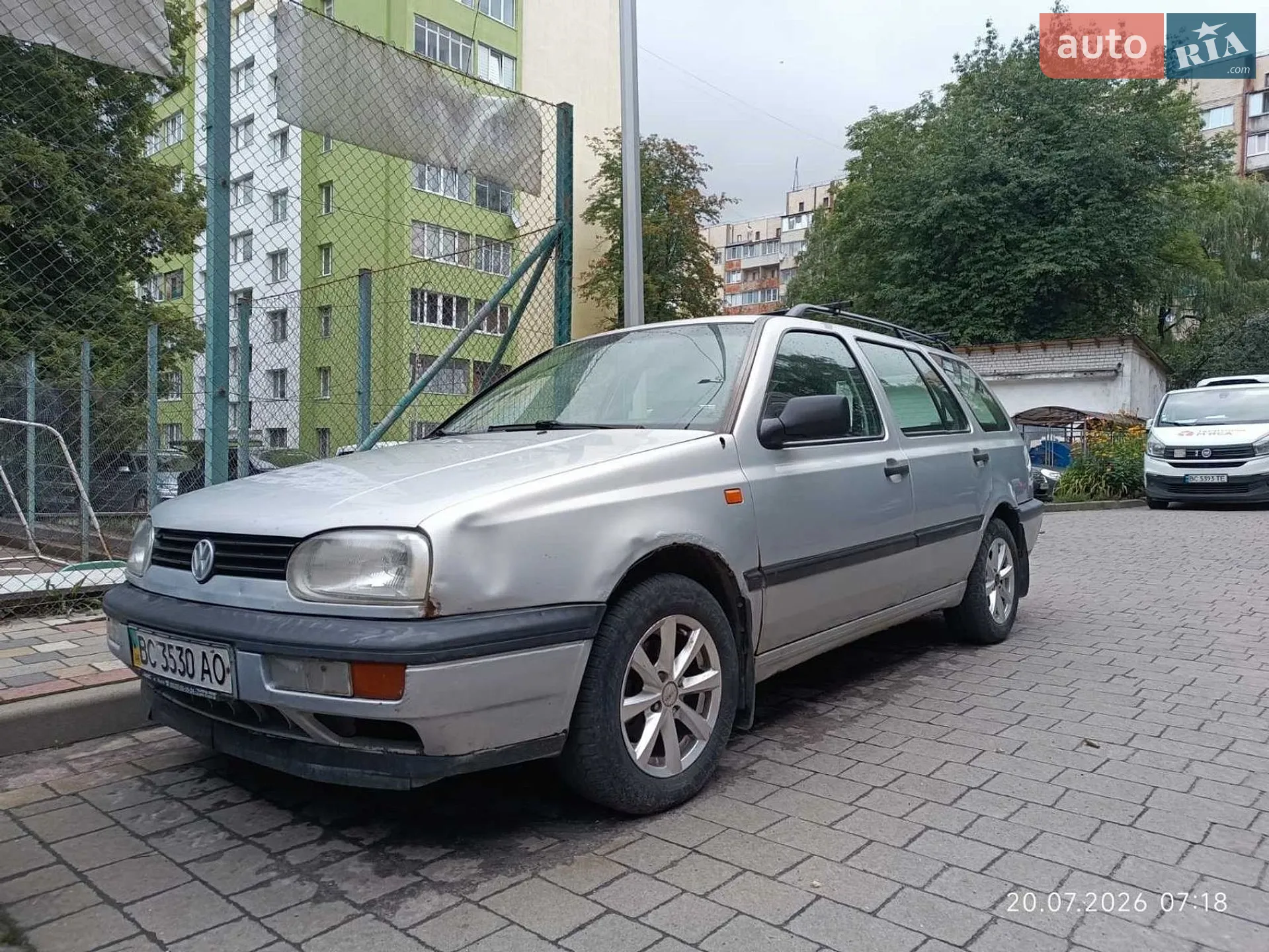Volkswagen Golf, 1994