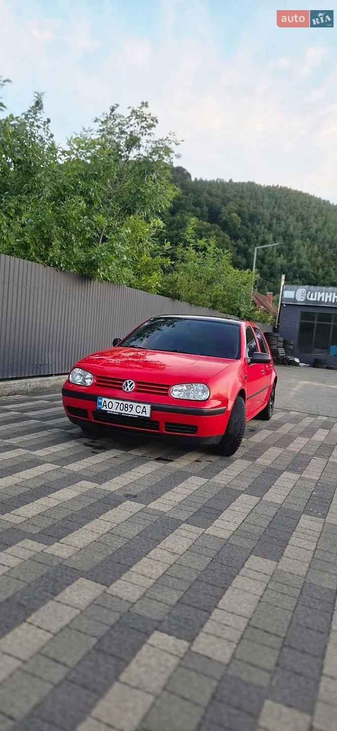 Volkswagen Golf, 1998