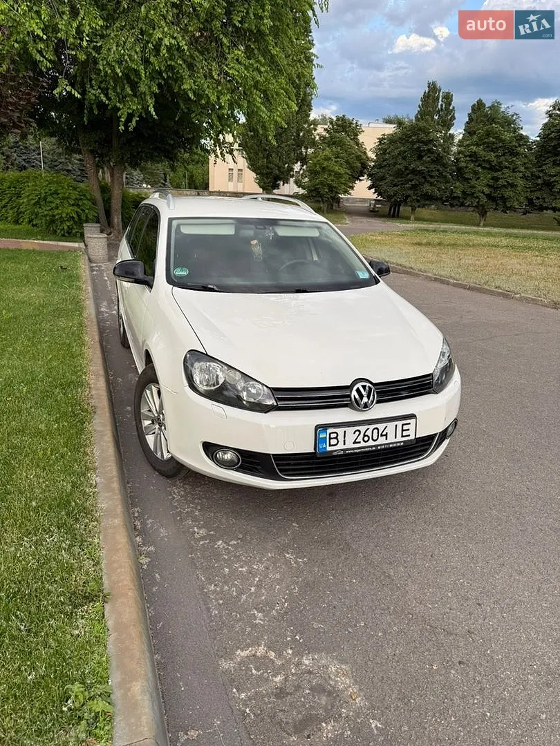 Volkswagen Golf, 2011