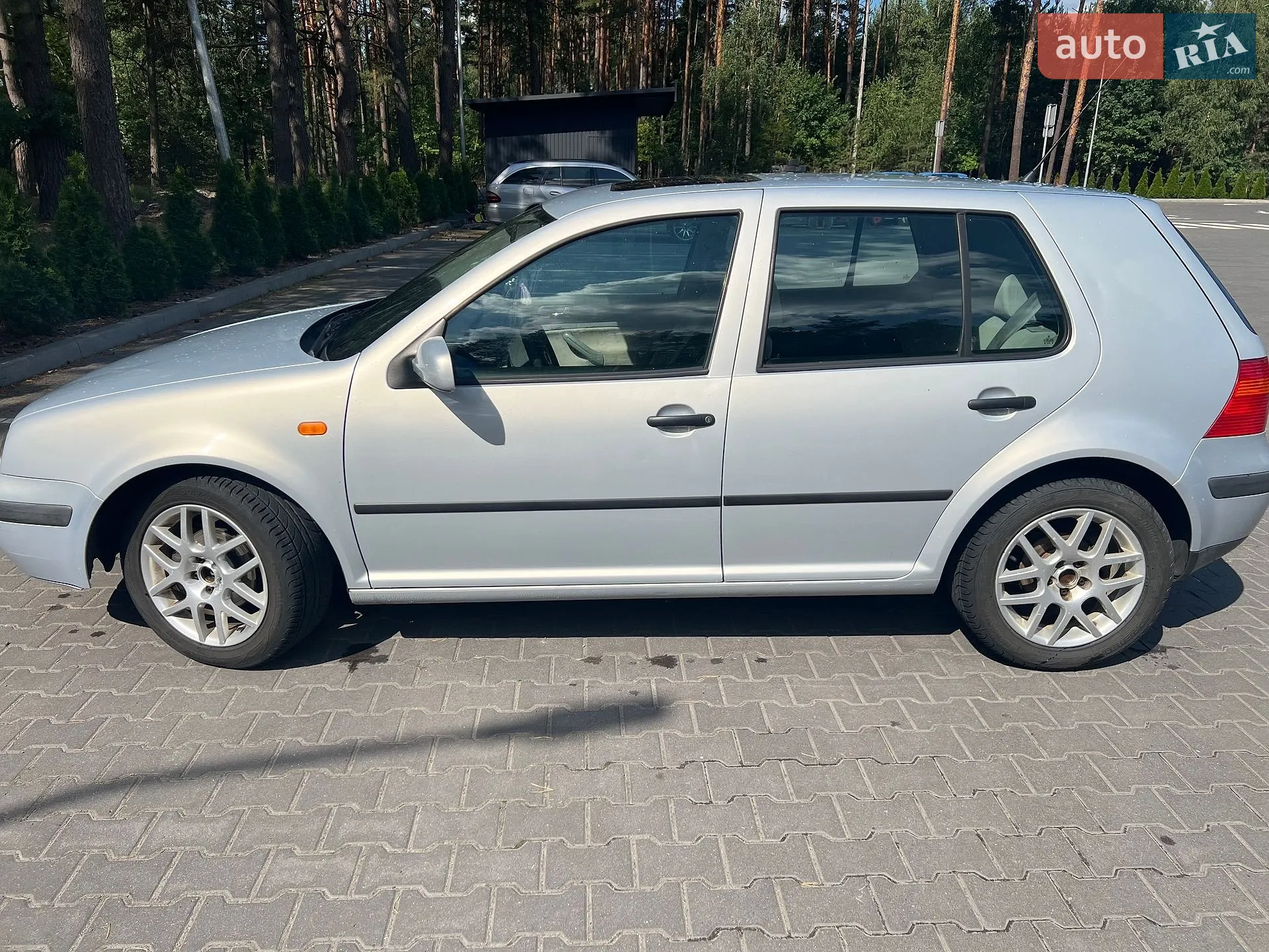 Volkswagen Golf, 1999