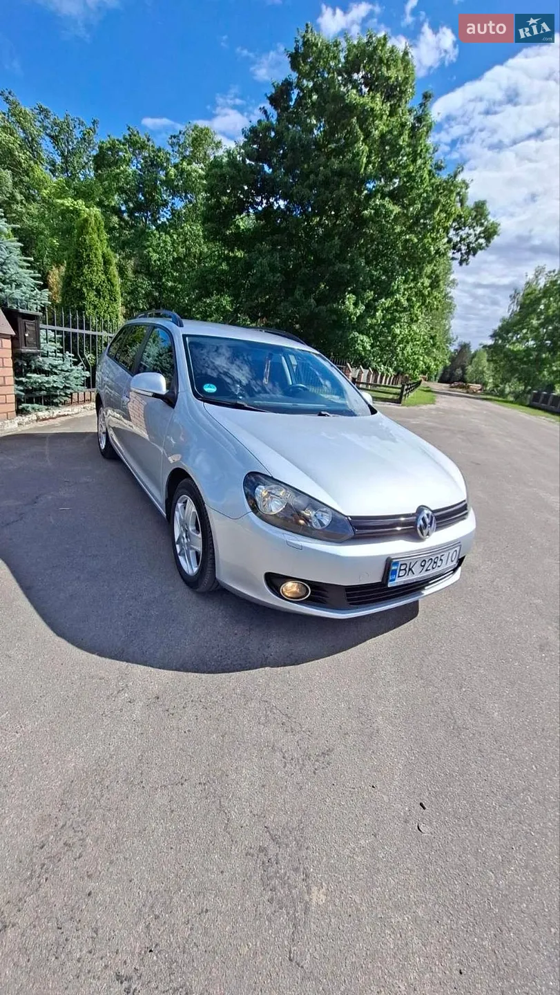 Volkswagen Golf, 2011