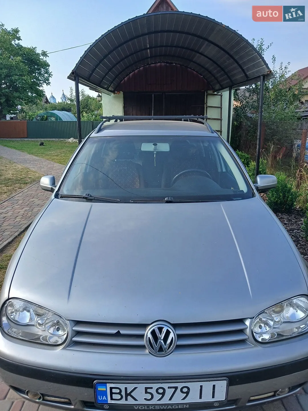 Volkswagen Golf, 2004