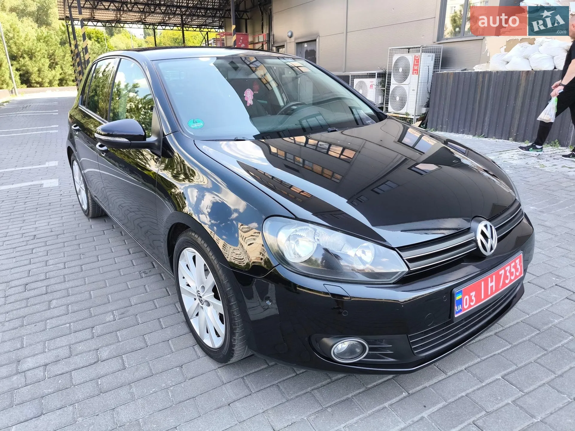 Volkswagen Golf 2010 — 1