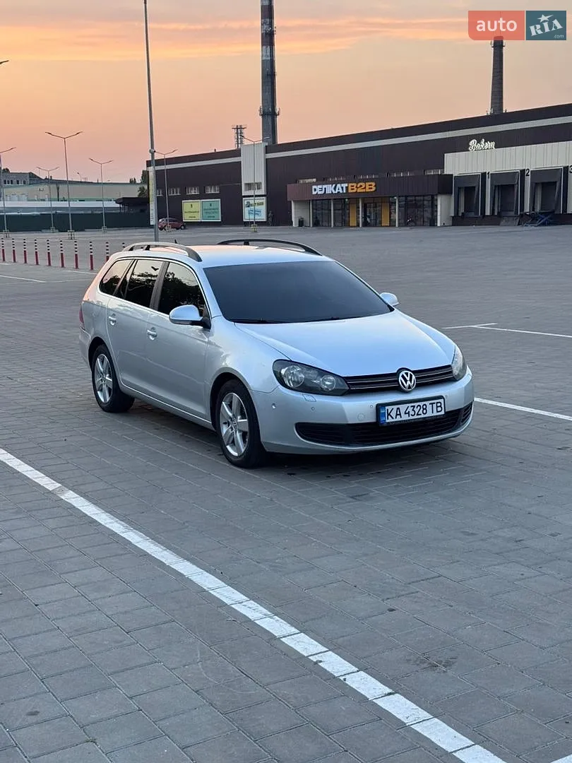 Volkswagen Golf, 2011