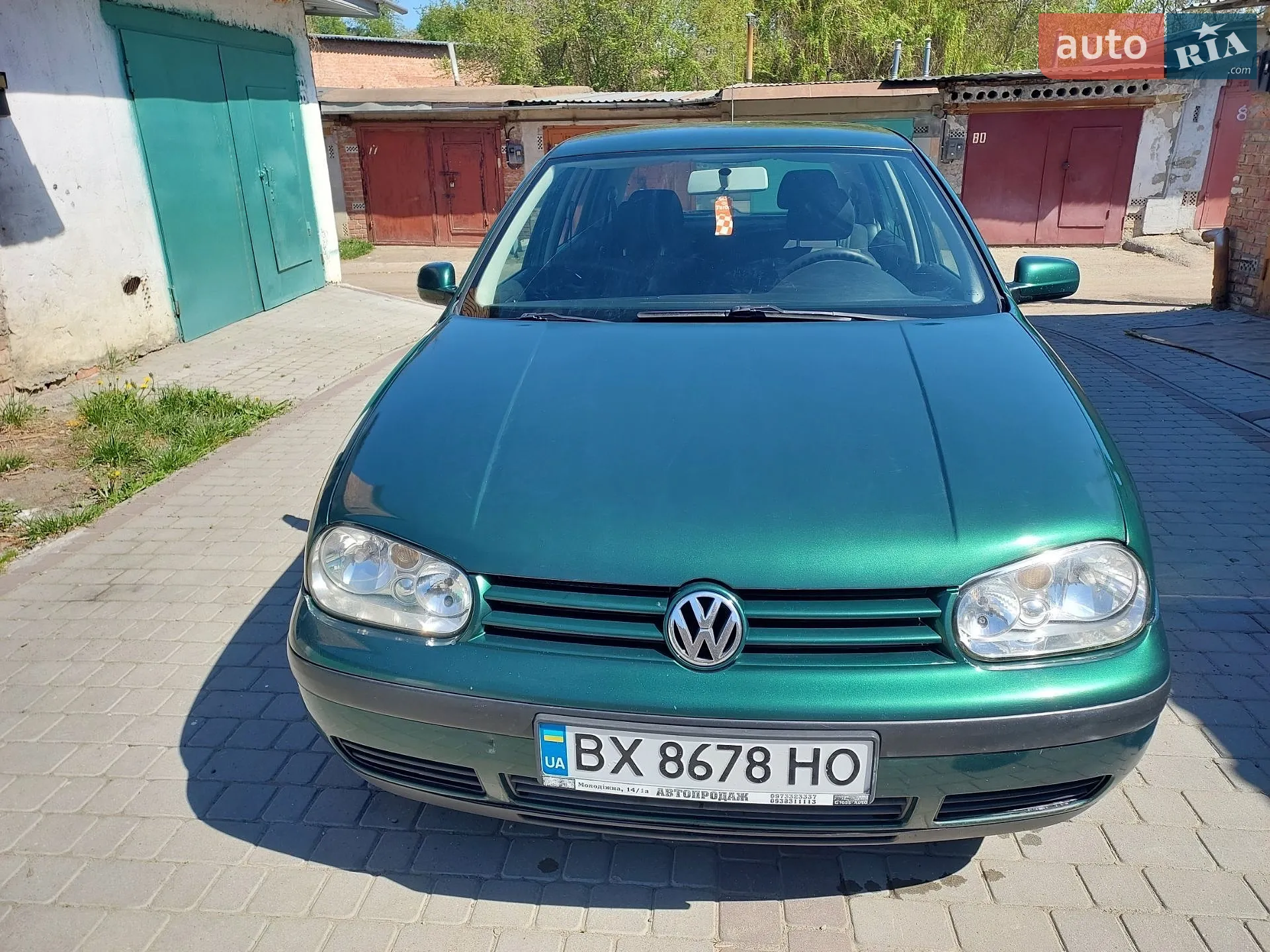 Volkswagen Golf, 2000