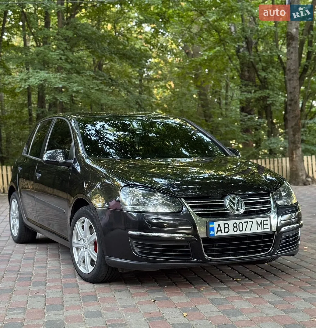 Volkswagen Golf, 2004