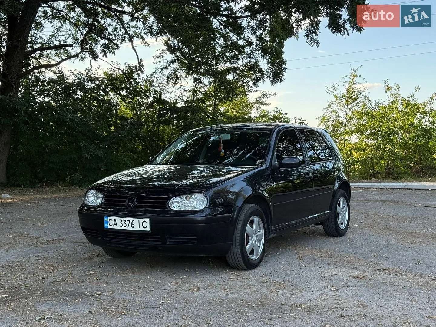 Volkswagen Golf, 2001