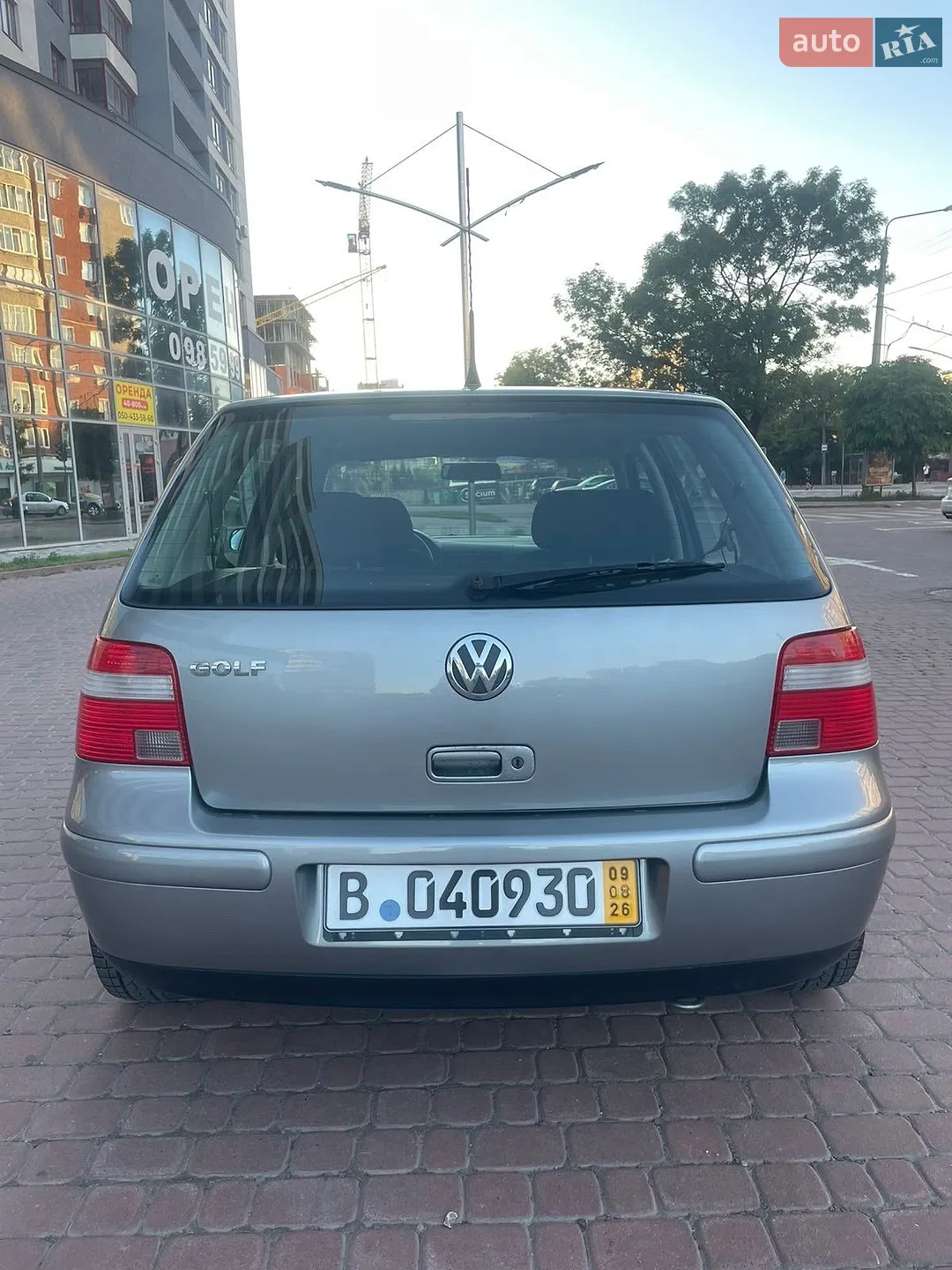 Volkswagen Golf, 2003