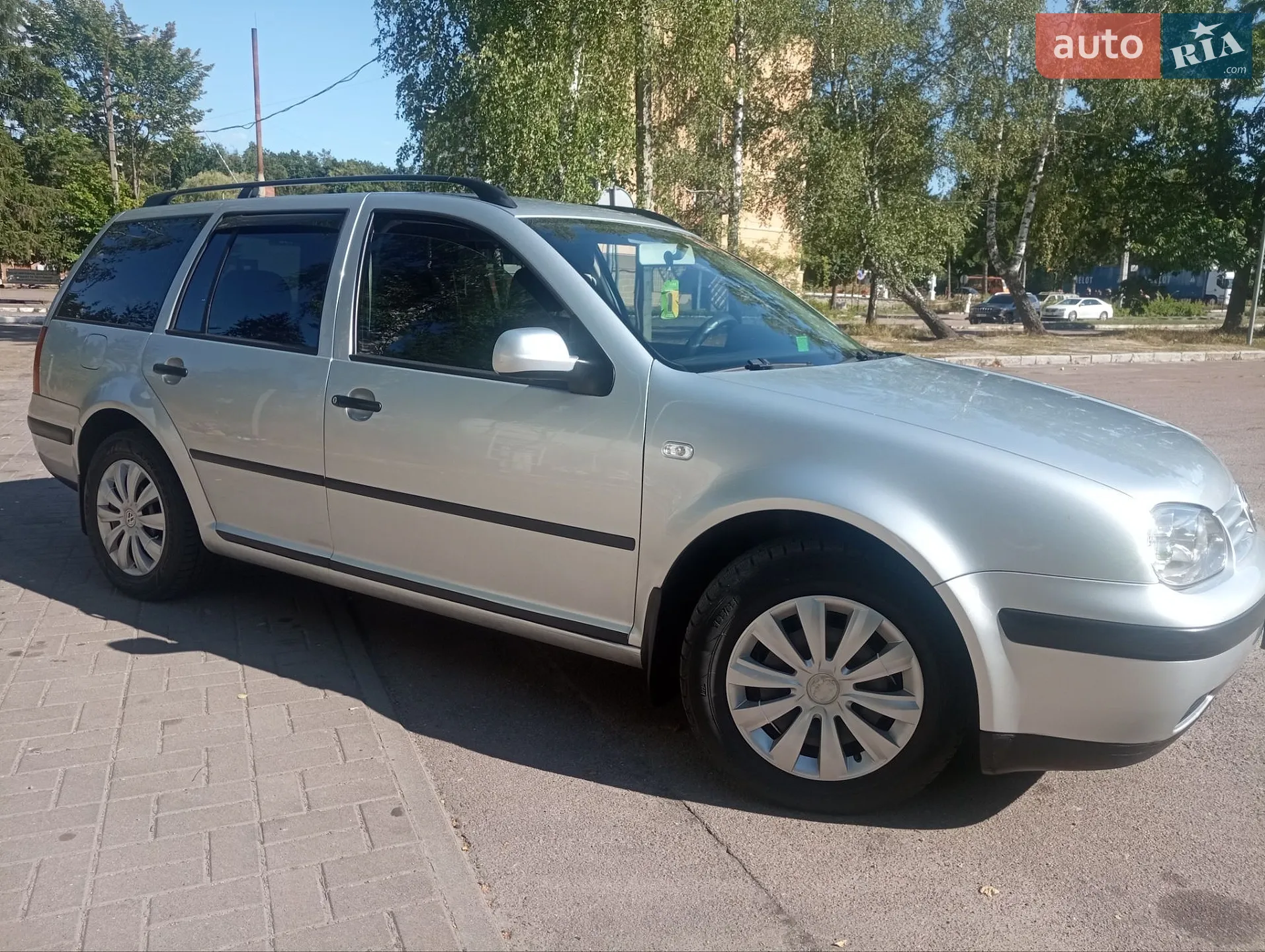 Volkswagen Golf, 2002