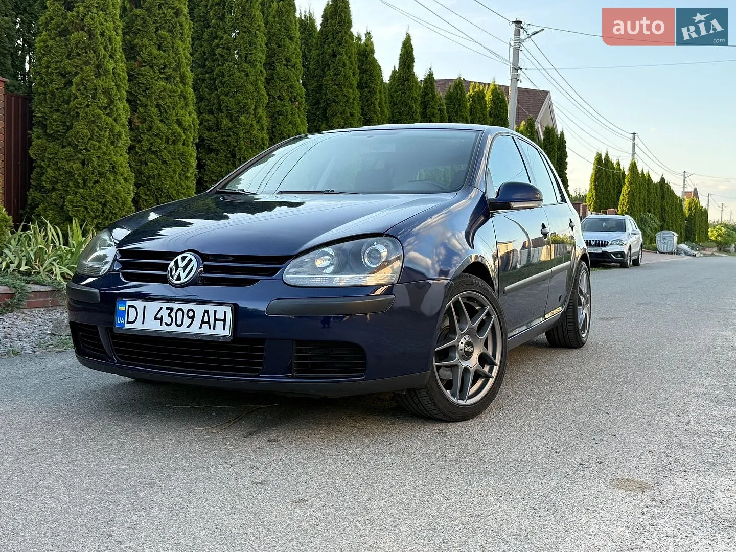 Volkswagen Golf, 2005