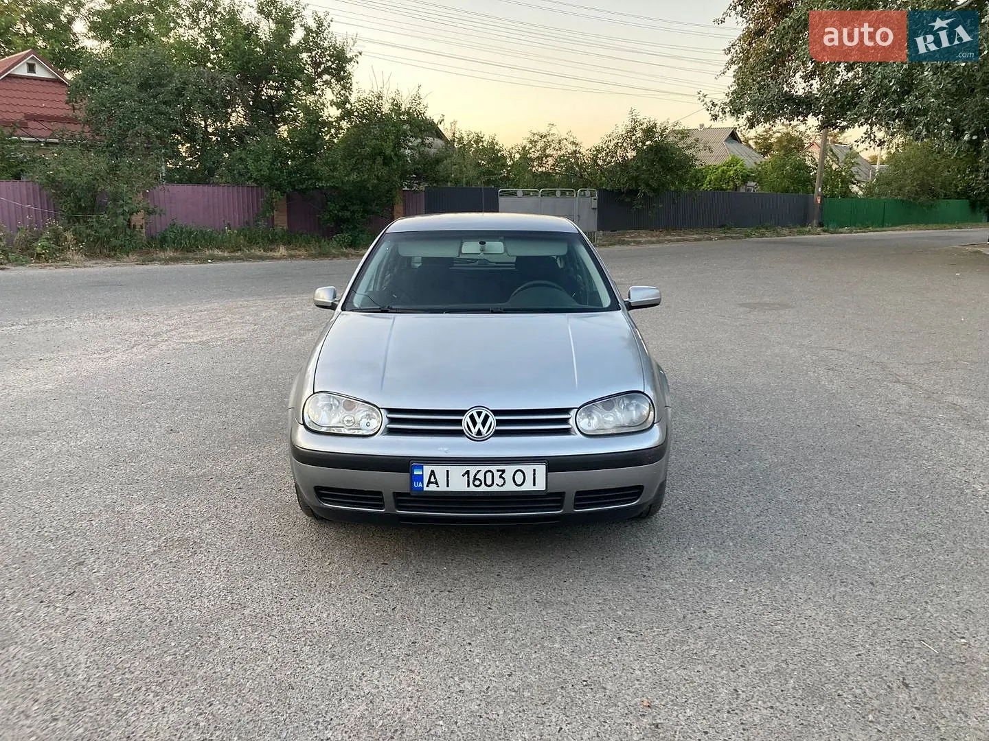 Volkswagen Golf, 2002