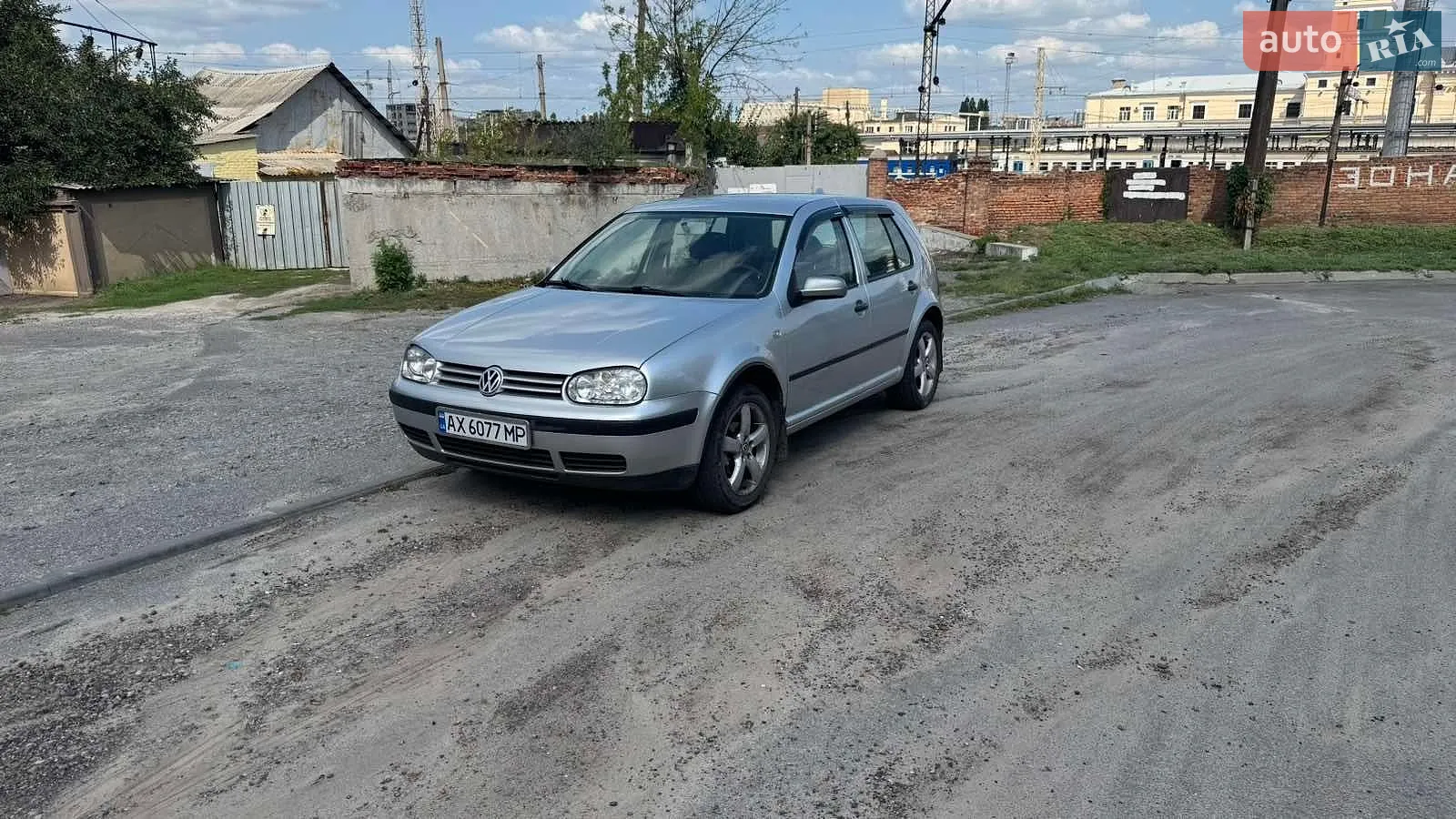 Volkswagen Golf, 2000