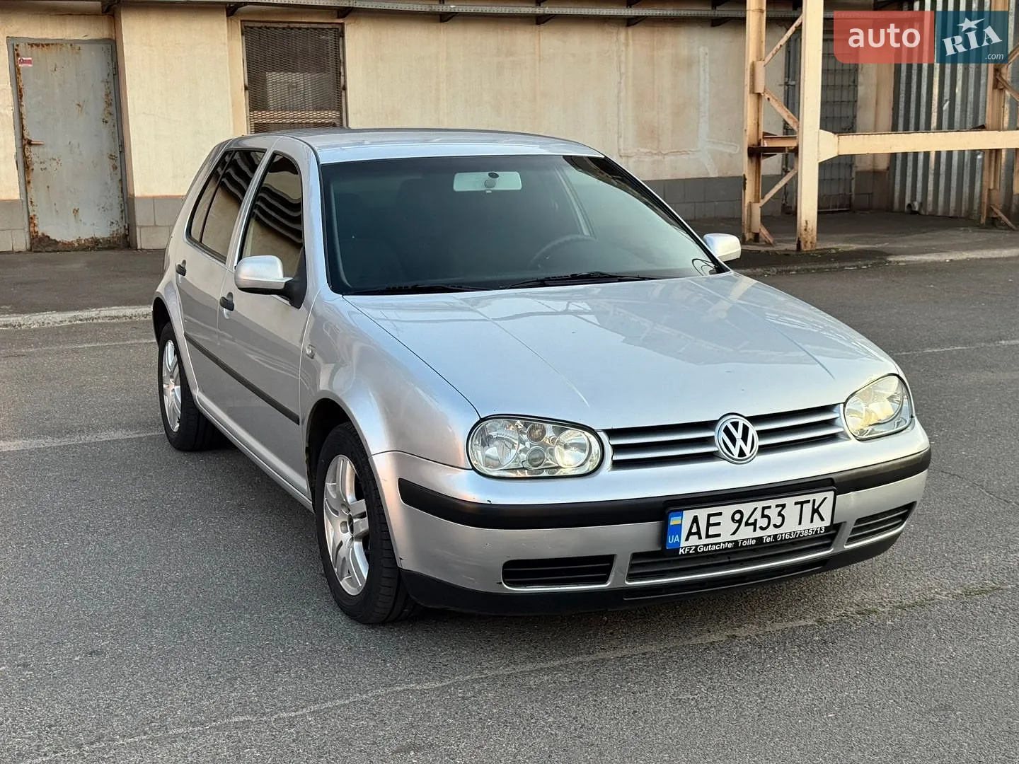 Volkswagen Golf, 2002