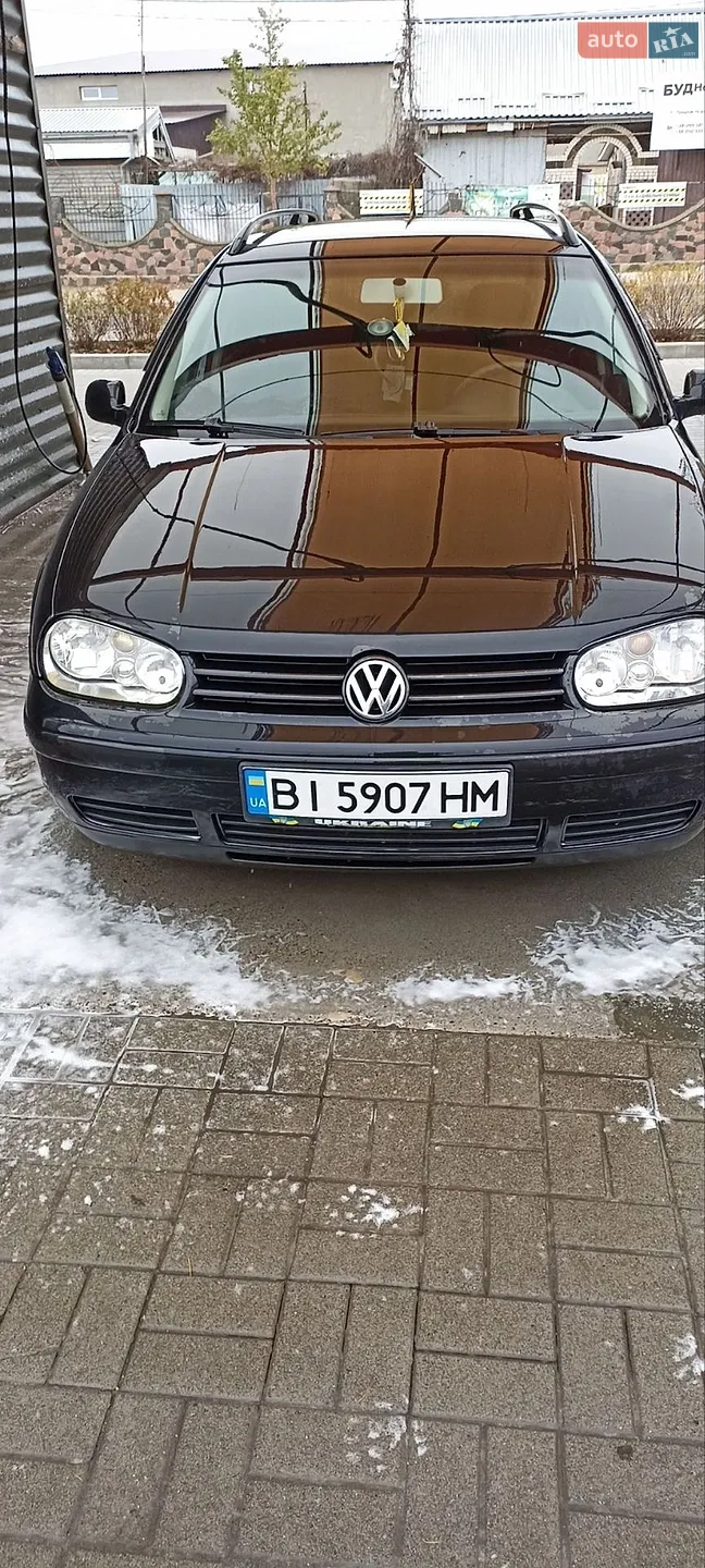 Volkswagen Golf, 2002