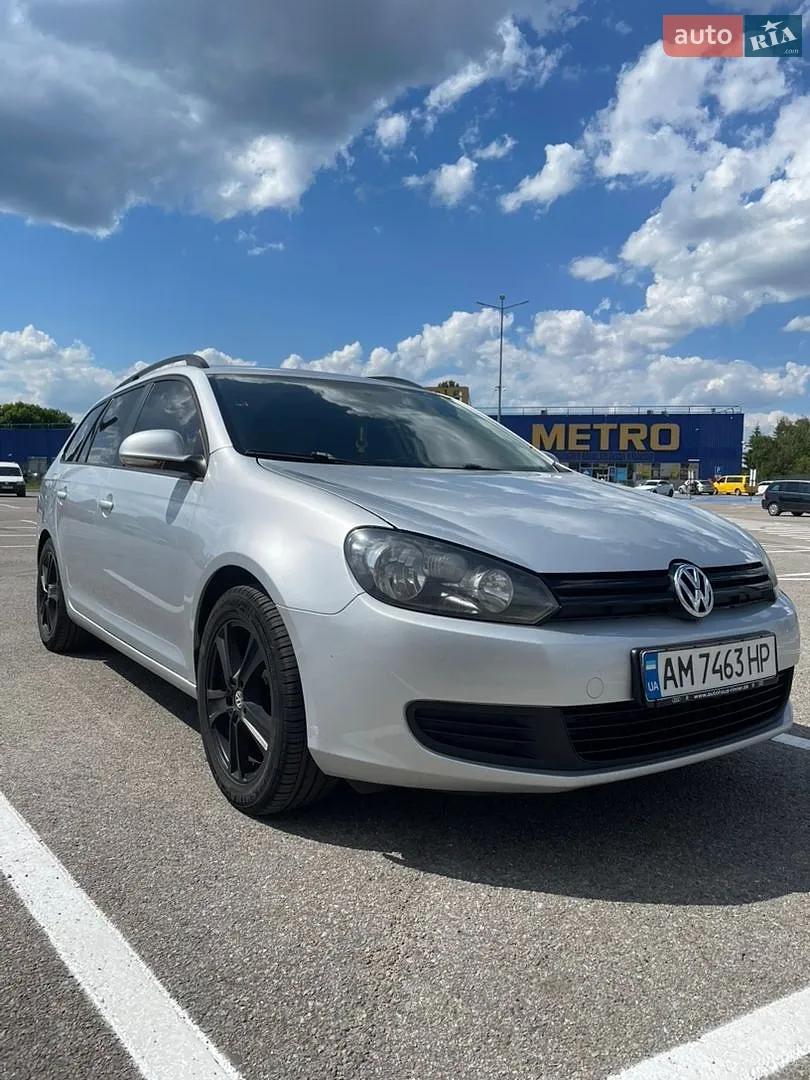 Volkswagen Golf, 2011