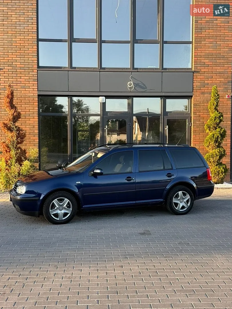 Volkswagen Golf, 2004