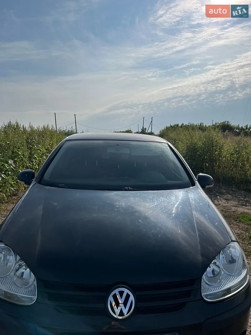 Volkswagen Golf, 2003