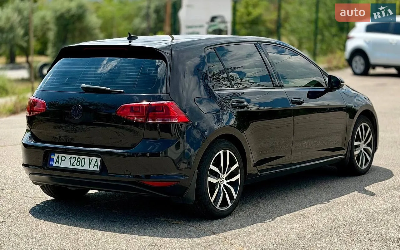Volkswagen Golf, 2015