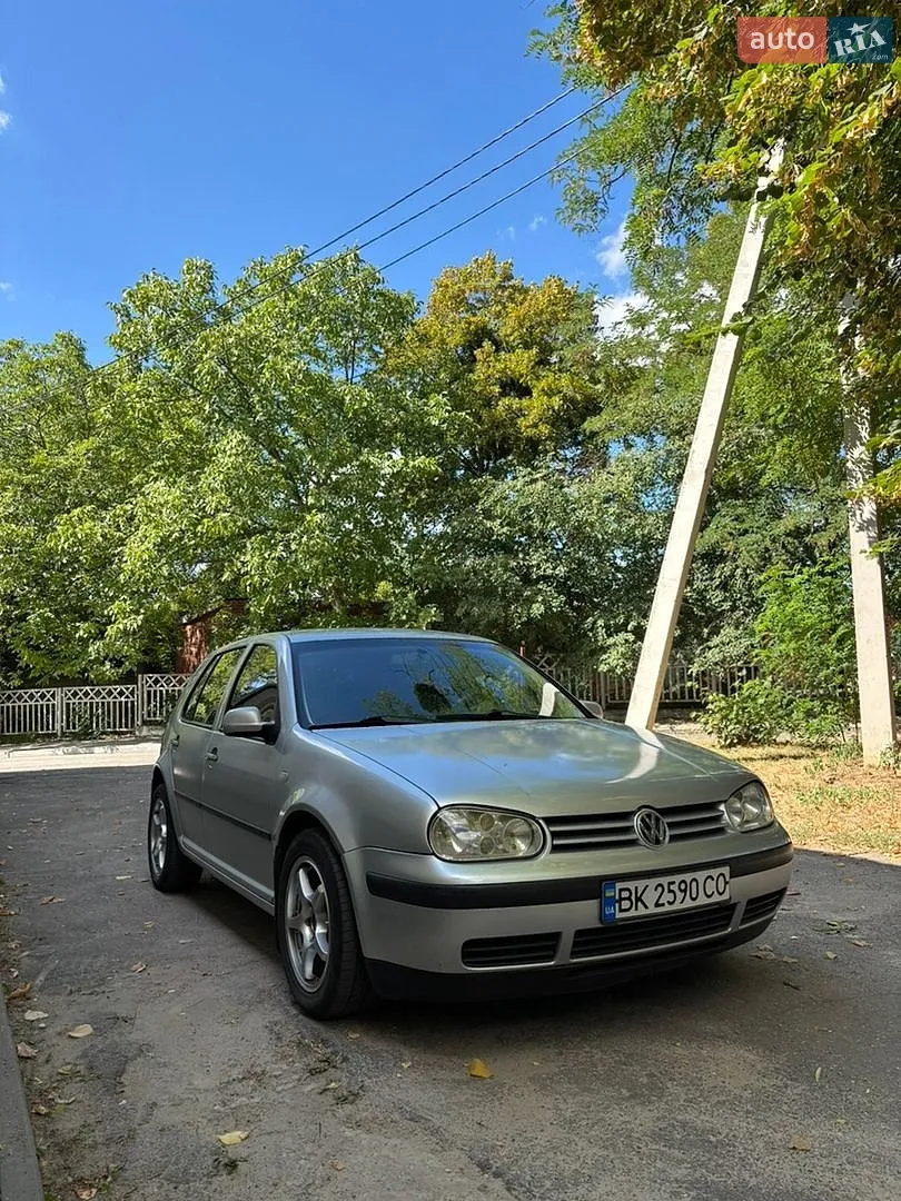 Volkswagen Golf, 1999