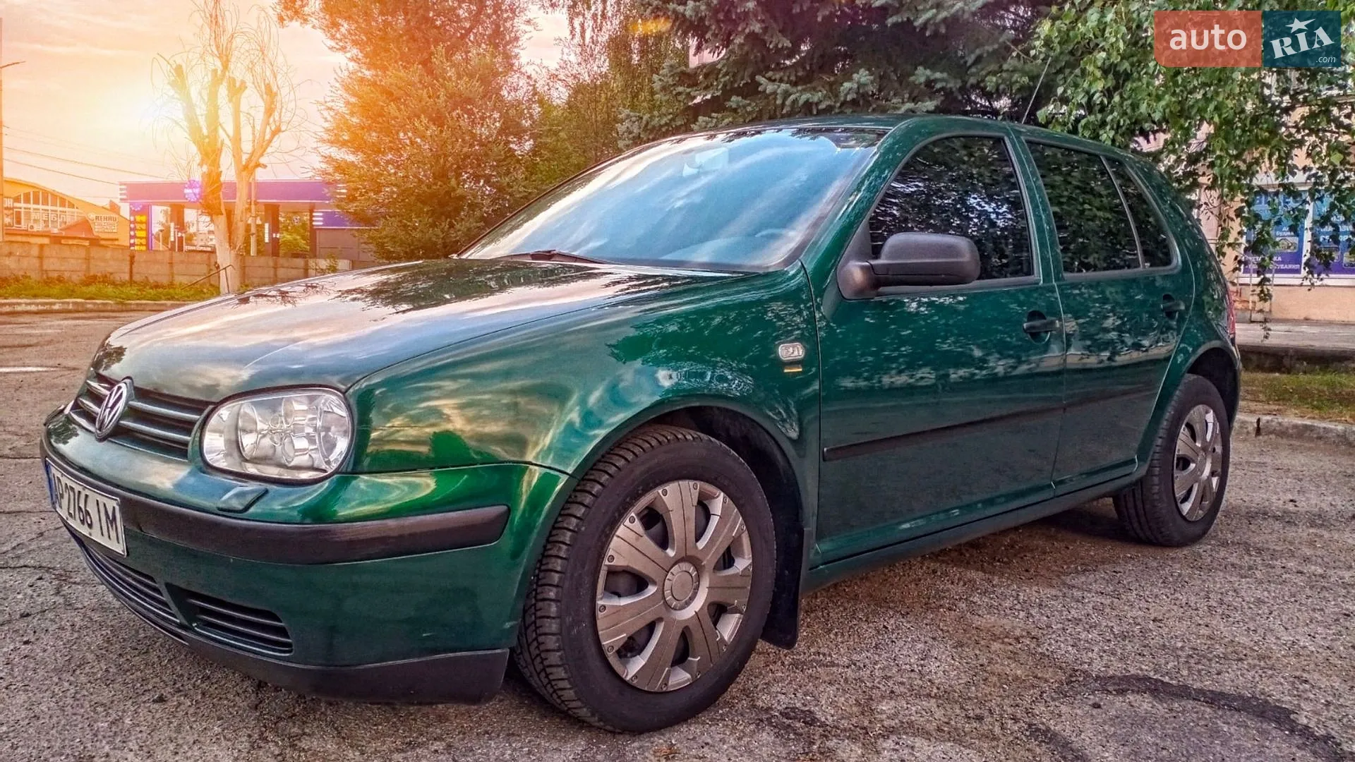 Volkswagen Golf, 2000