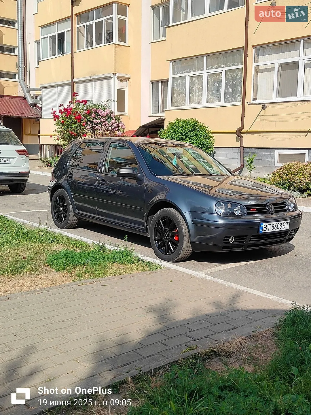 Volkswagen Golf, 2002
