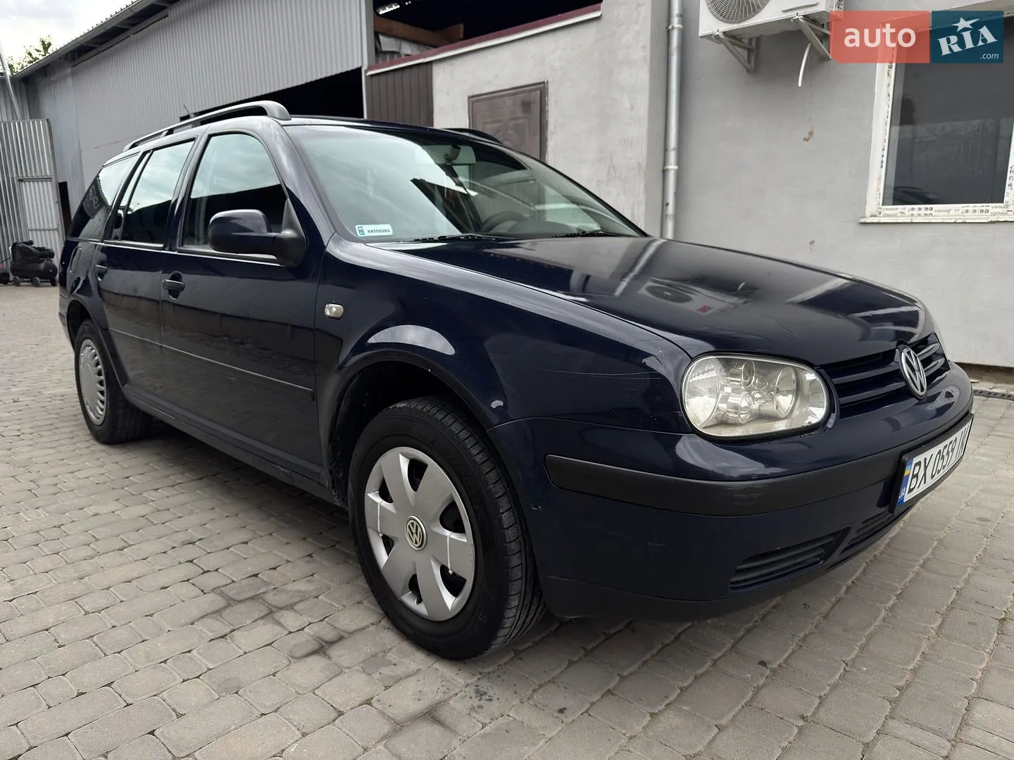 Volkswagen Golf, 2000