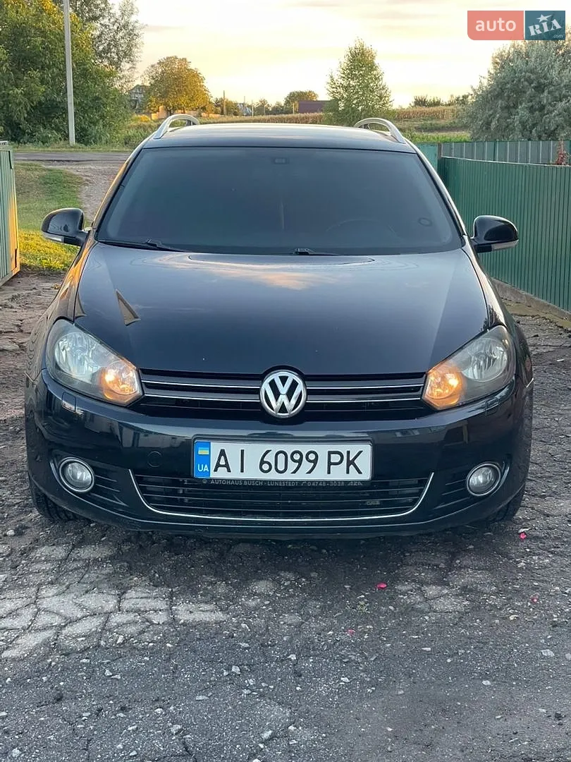 Volkswagen Golf, 2011