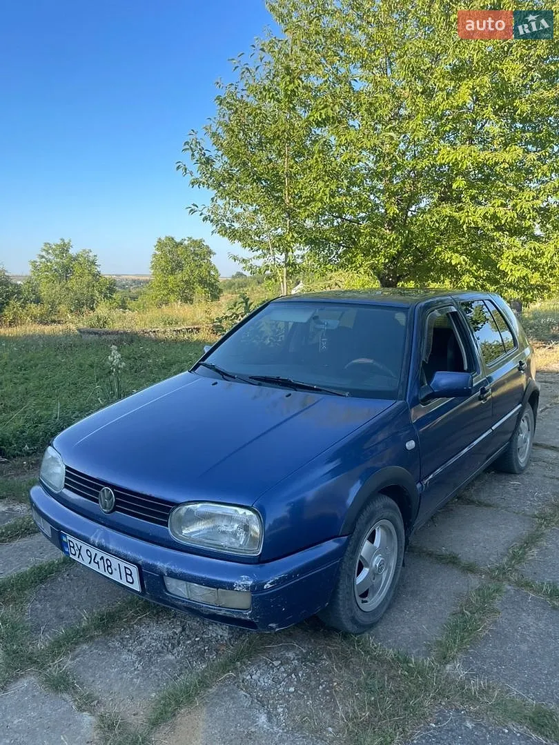 Volkswagen Golf, 1998