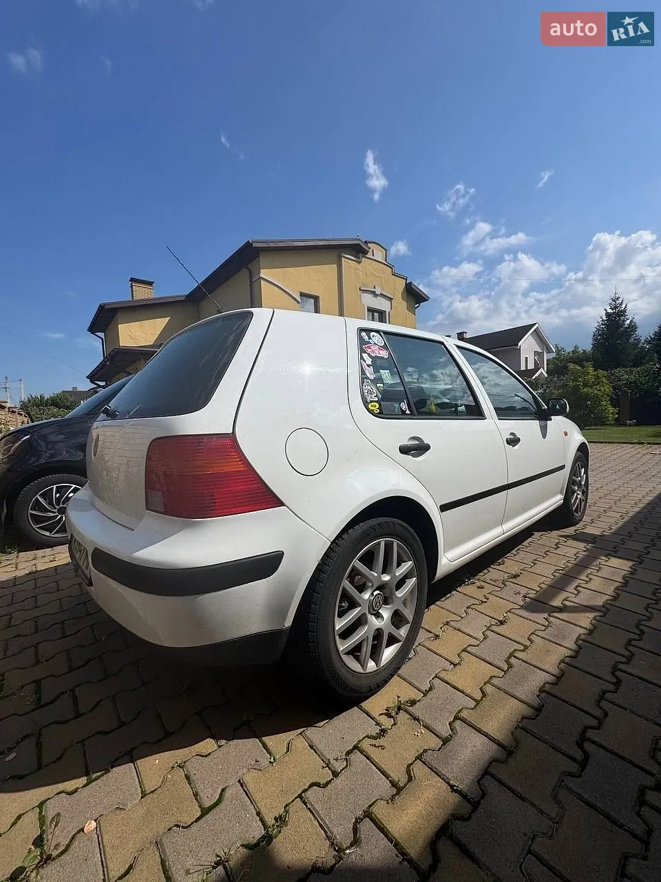Volkswagen Golf, 1998