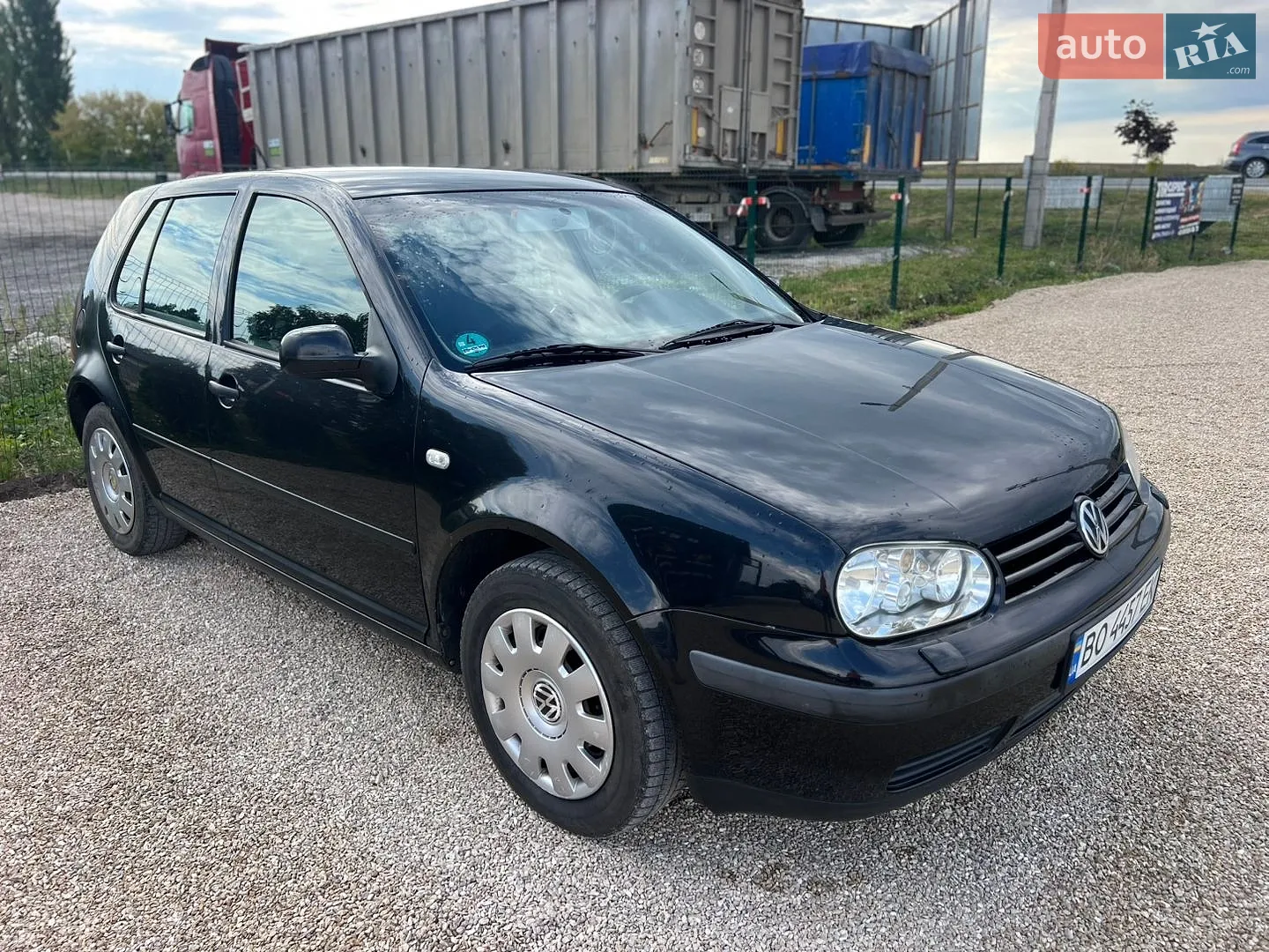 Volkswagen Golf, 2002