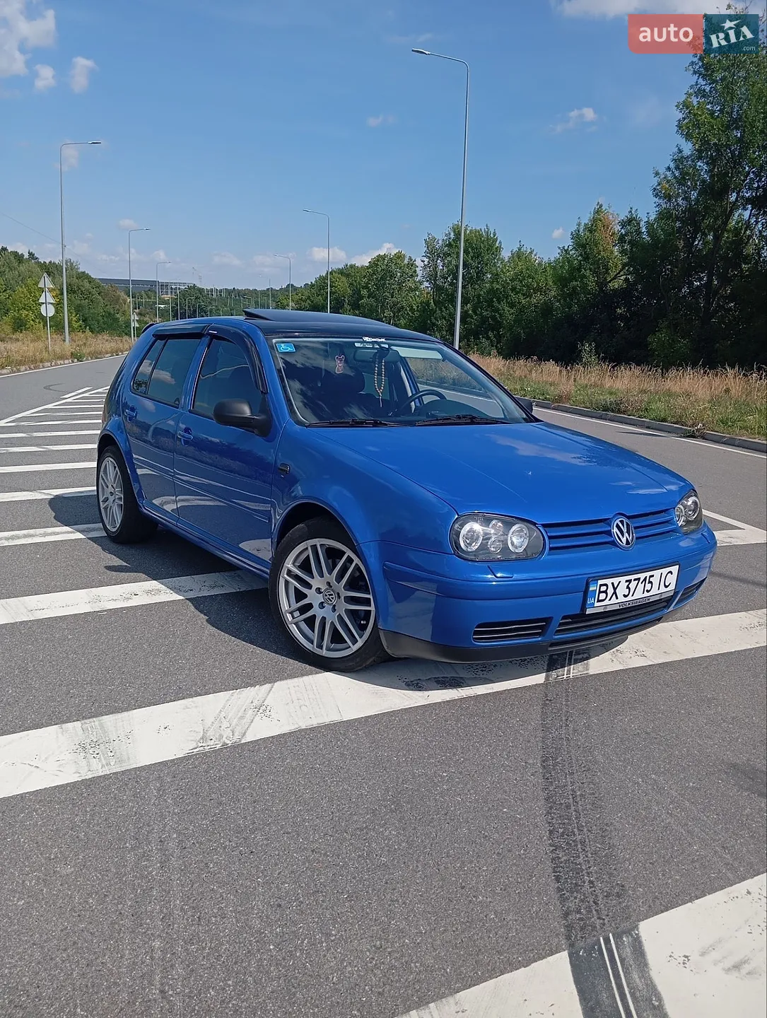 Volkswagen Golf, 1998