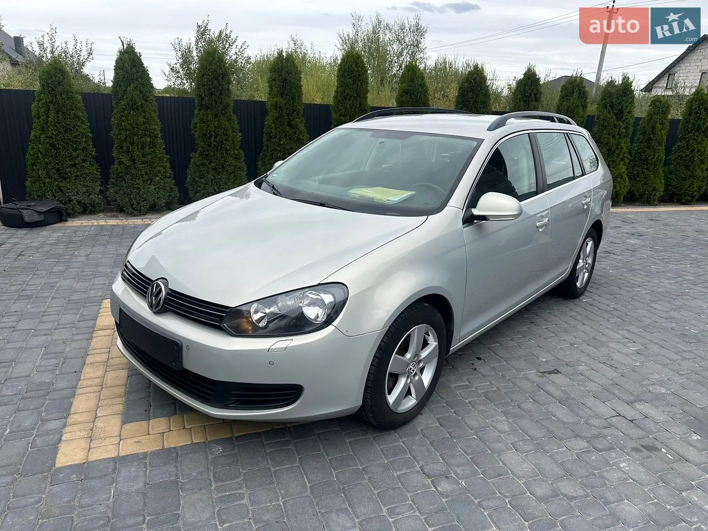 Volkswagen Golf, 2011