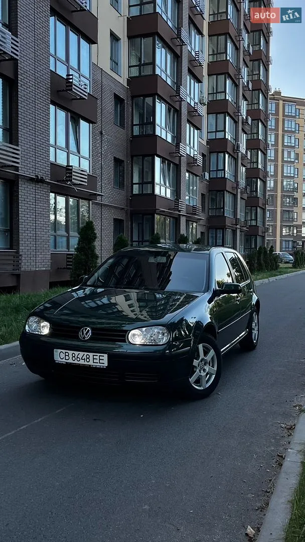 Volkswagen Golf, 2003