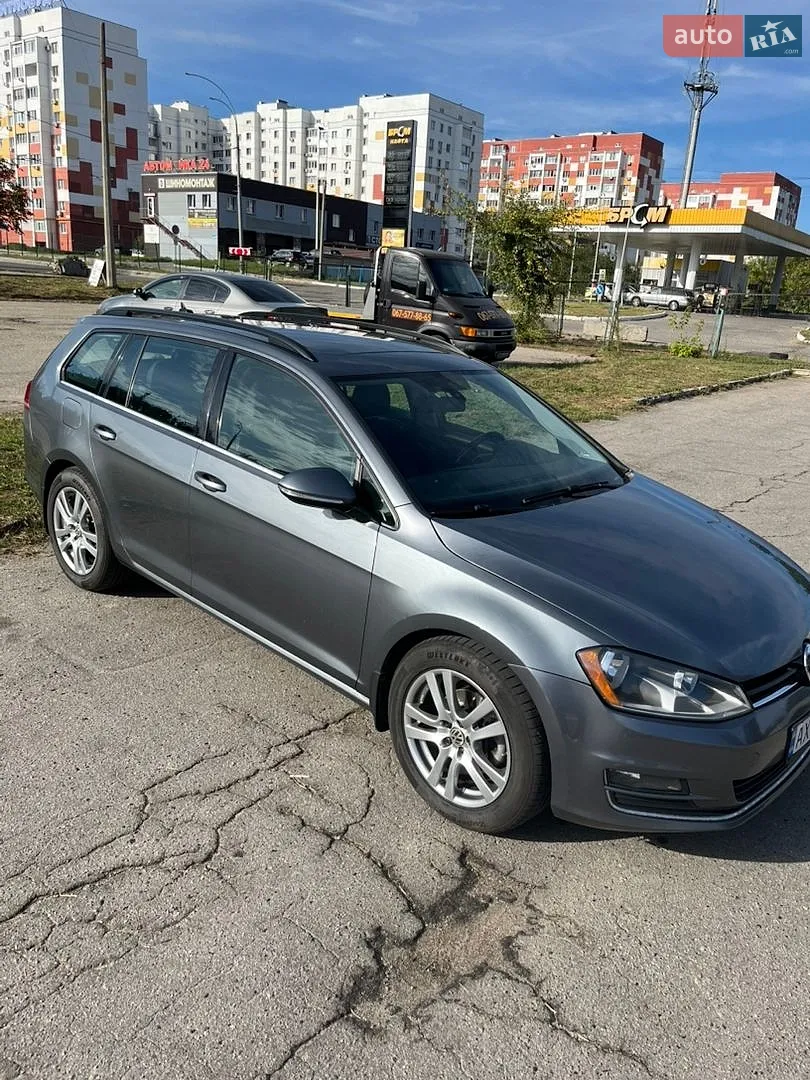 Volkswagen Golf, 2016