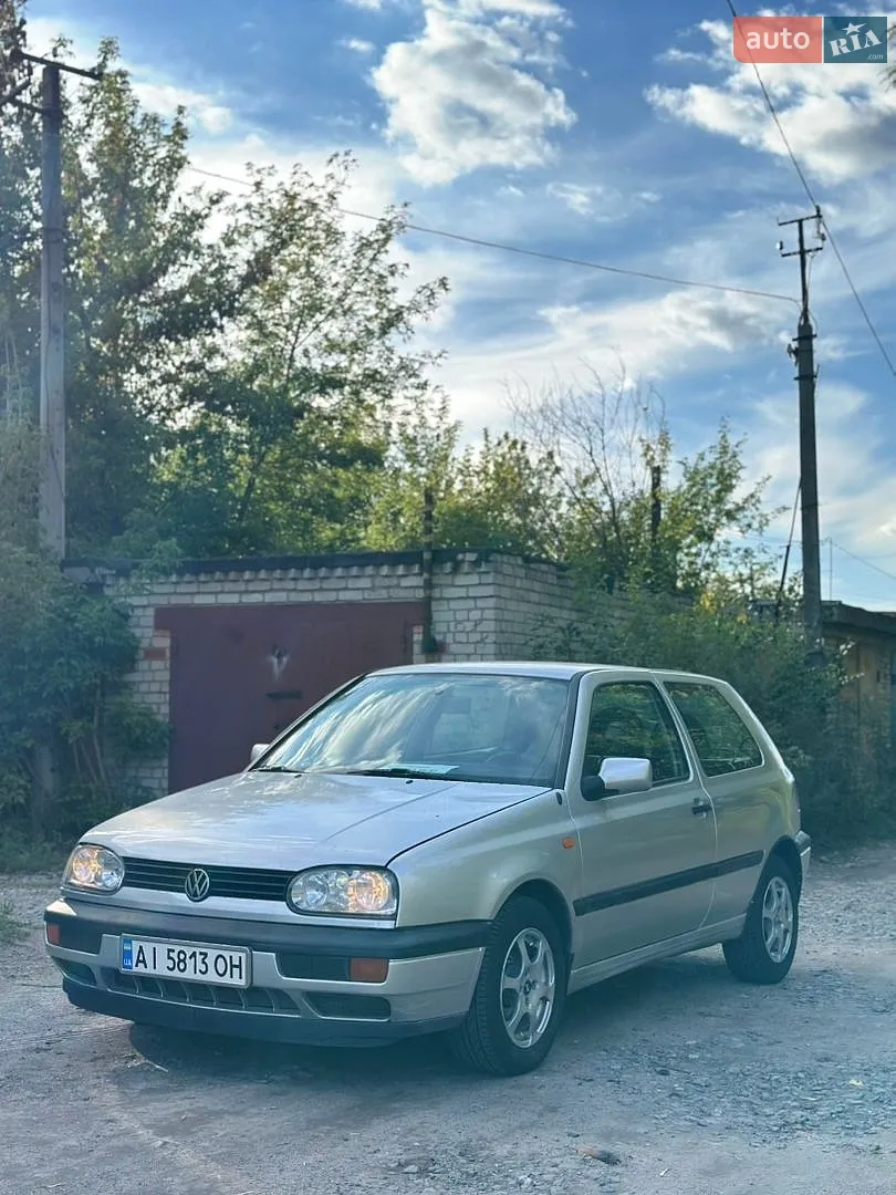 Volkswagen Golf, 1996