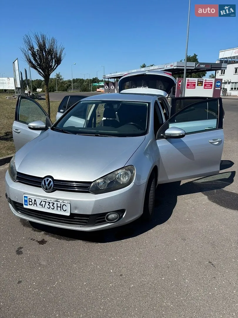 Volkswagen Golf, 2010