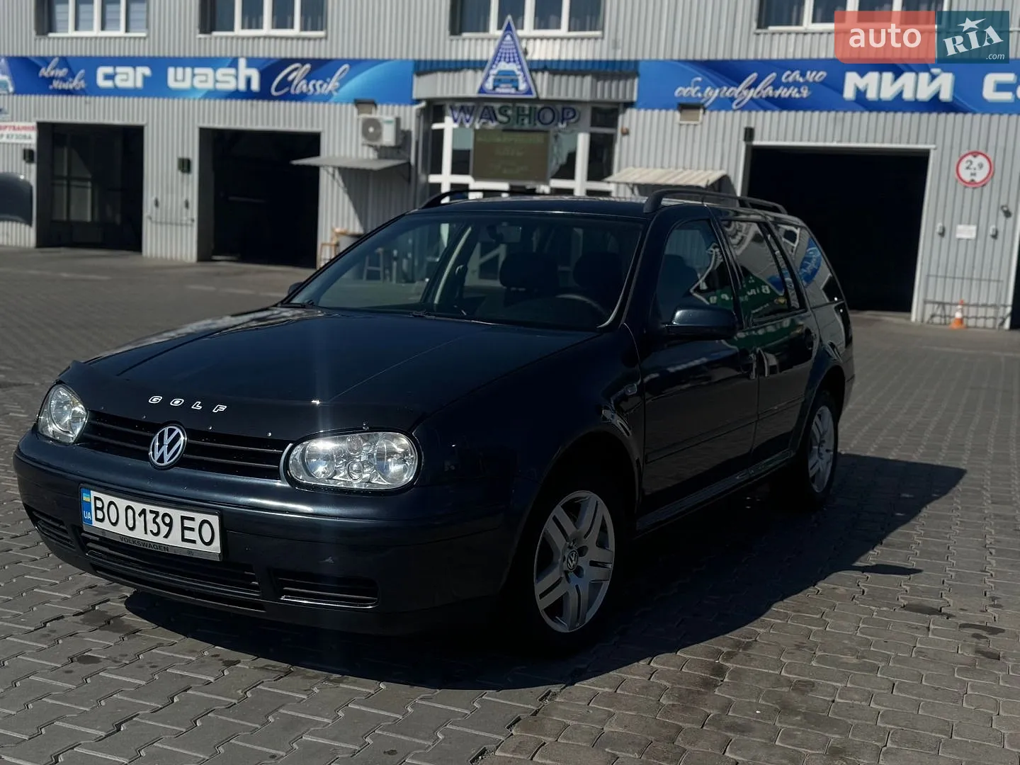 Volkswagen Golf, 2004