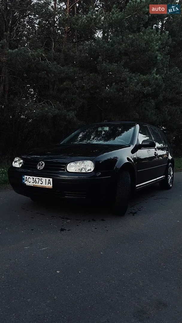 Volkswagen Golf, 2003