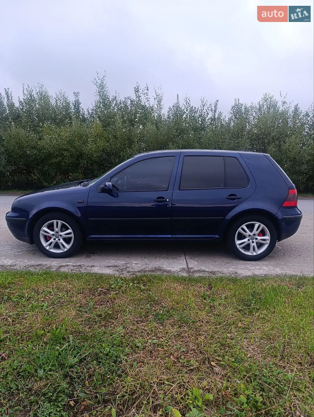 Volkswagen Golf, 2002