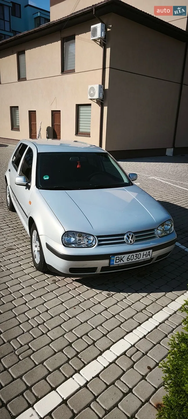 Volkswagen Golf, 1999