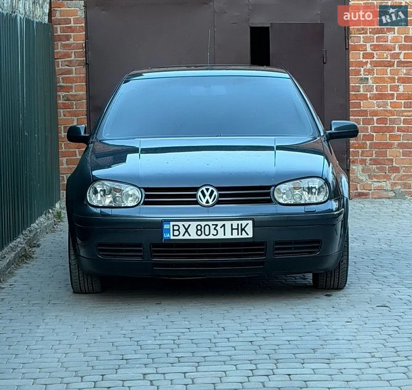 Volkswagen Golf, 2003