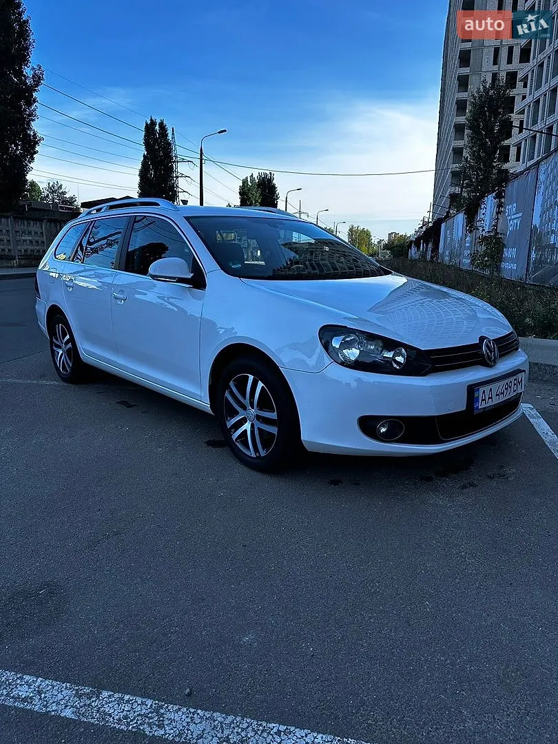 Volkswagen Golf, 2011