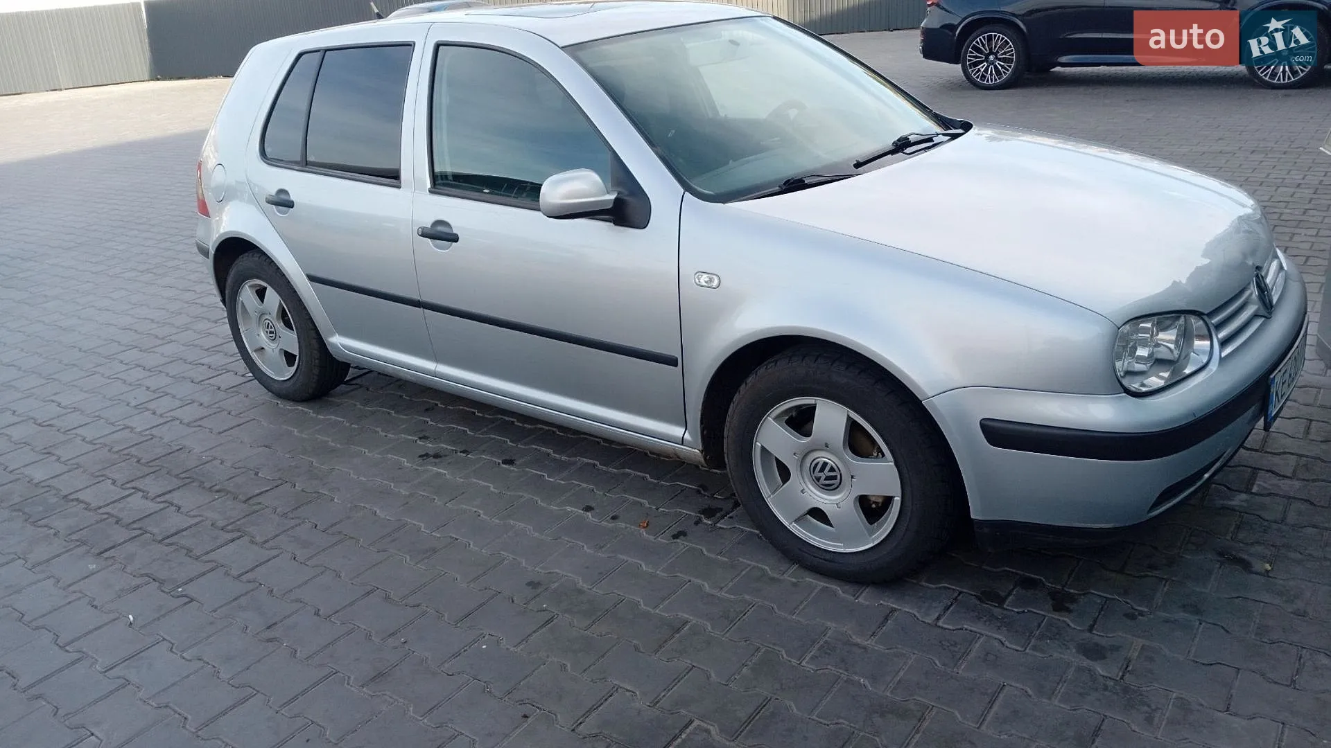Volkswagen Golf, 2000