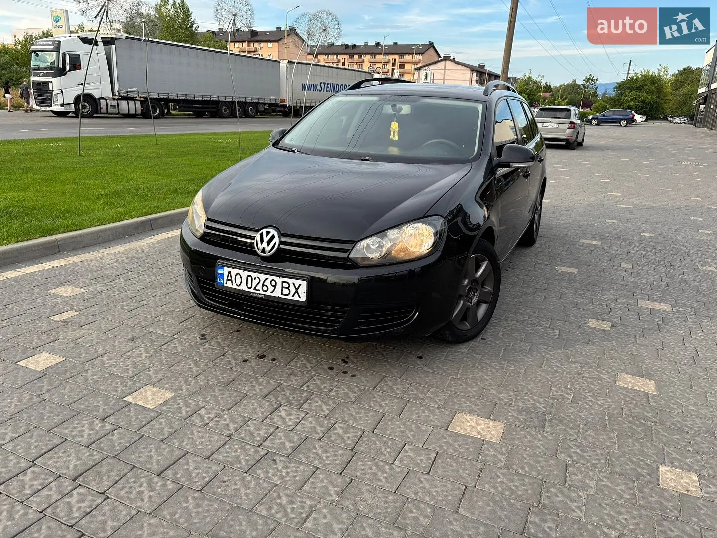 Volkswagen Golf, 2011