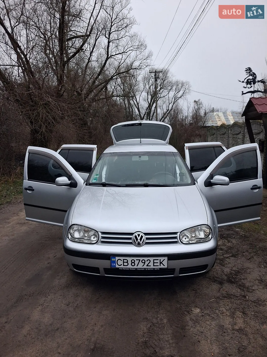 Volkswagen Golf, 2002