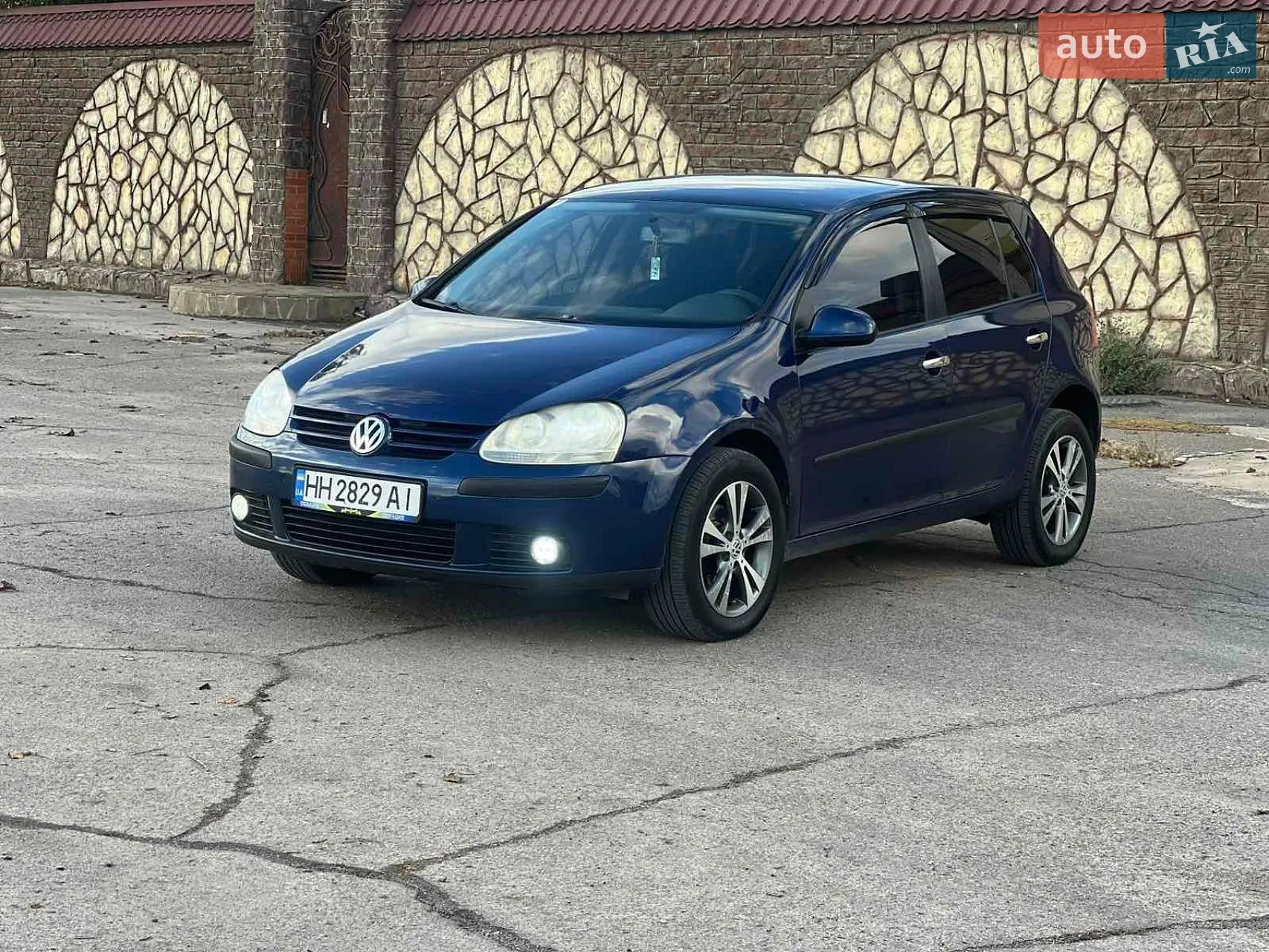 Volkswagen Golf, 2005