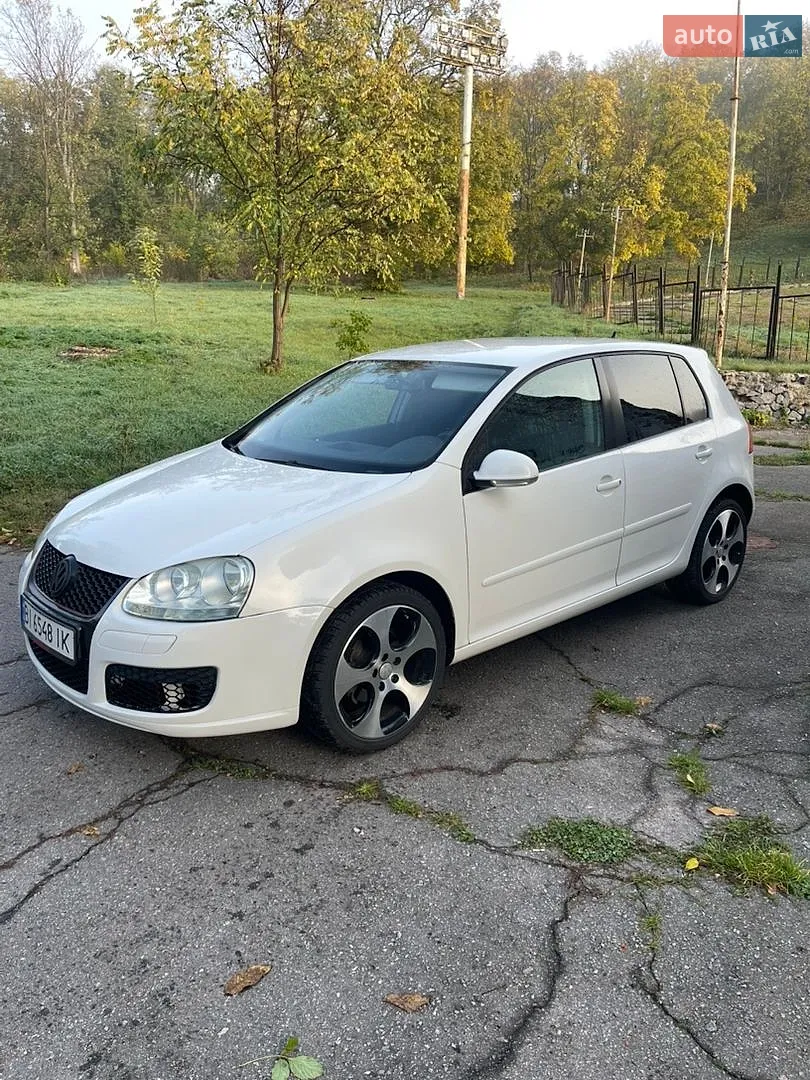Volkswagen Golf, 2004